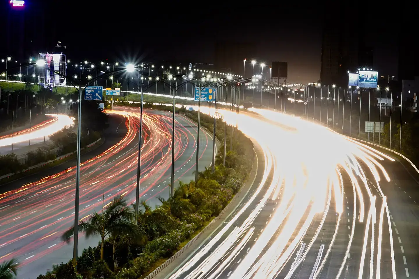 Long exposure of traffic on the Nehru Outer Ring Road